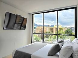 Urban Chico by Weeki