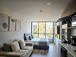 Urban Chico by Weeki