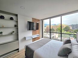 Urban Chico by Weeki