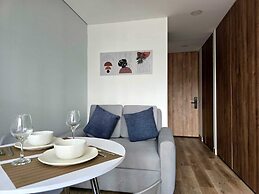 Urban Chico by Weeki