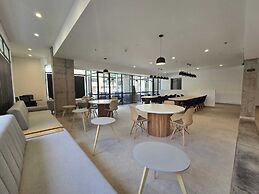 Urban Chico by Weeki