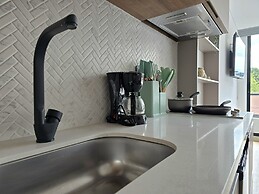 Urban Chico by Weeki