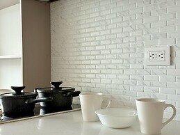 Urban Chico by Weeki