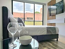 Urban Chico by Weeki