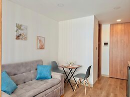 Urban Chico by Weeki