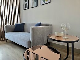 Urban Chico by Weeki