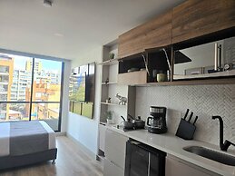 Urban Chico by Weeki