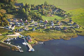 Holiday House Breetzer Boddentraum in Vieregge