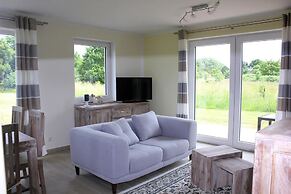 Holiday House Breetzer Boddentraum in Vieregge