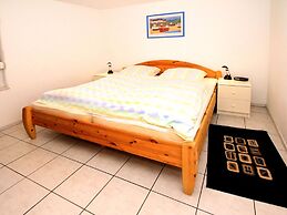 Bungalow With sun Terrace in Dornumersiel