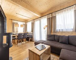 Chalet With Spacious Terrace