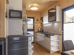 Chalet With Spacious Terrace