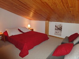 Cosy Flat in Meribel Close to the ski Lifts