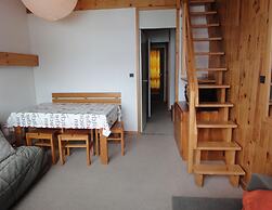 Cosy Flat in Meribel Close to the ski Lifts
