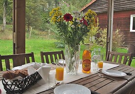 Attractive Chalet With Terrace