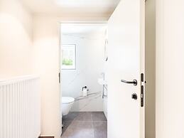 Beautiful Villa With Garden