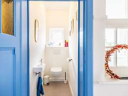 Beautiful Villa With Garden