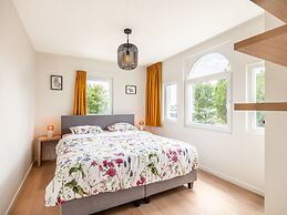 Beautiful Villa With Garden