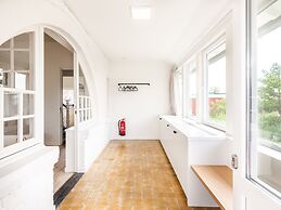 Beautiful Villa With Garden