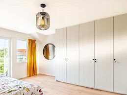 Beautiful Villa With Garden