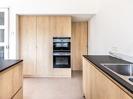 Beautiful Villa With Garden