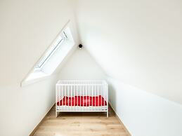 Beautiful Villa With Garden