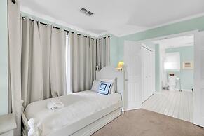 Racquet Club 35 by Wild Dunes, in Resort Core