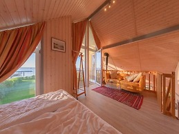 Ferienhaus mit Terrasse und Balkon