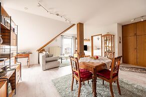 Wonderful Holiday Apartment With Great Balcony