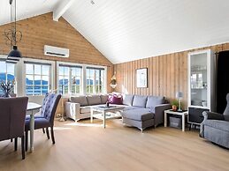 4 Star Holiday Home in Naustbukta