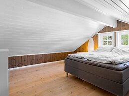 4 Star Holiday Home in Naustbukta