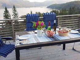 4 Star Holiday Home in Naustbukta