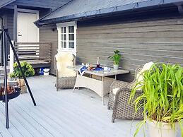 4 Star Holiday Home in Naustbukta
