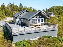 4 Star Holiday Home in Naustbukta
