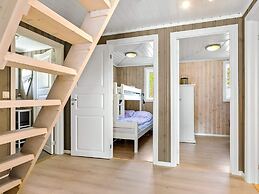 4 Star Holiday Home in Naustbukta