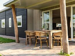 Welcoming Holiday Home With Garden
