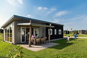 Welcoming Holiday Home With Garden