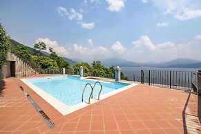 Oggebbio Getaway With Views