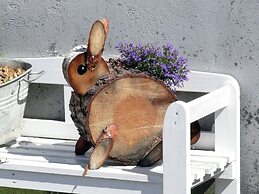 Cozy Apartment Near the Forest in Mark