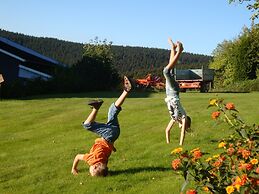 Cozy Apartment Near the Forest in Mark