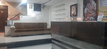 Hotel Dwarka Nilayam