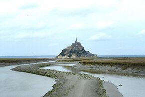 Holiday Home 150m From the sea