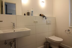 Chalet Near Schwerin With Golf & Riding