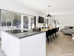 12 Person Holiday Home in Vaeggerlose