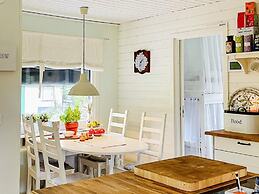 4 Star Holiday Home in Holsljunga