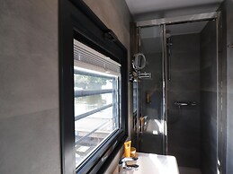 Spend the Night on the Water in Lemmer