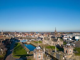 Spend the Night on the Water in Lemmer
