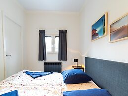 Rural House in a Park Near Molenschot