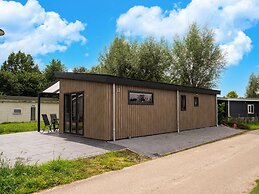 Rural House in a Park Near Molenschot