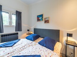 Rural House in a Park Near Molenschot